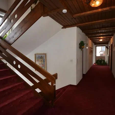 Haus Alpina By Chatel Reizen Гроссарль