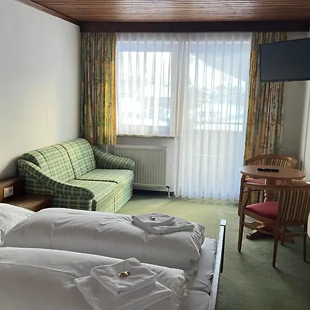 Haus Alpina By Chatel Reizen *