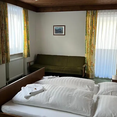 Haus Alpina By Chatel Reizen Panzió *