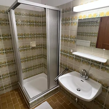 Haus Alpina By Chatel Reizen *