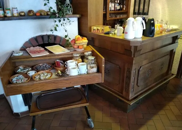 Haus Alpina By Chatel Reizen Bed and breakfast *