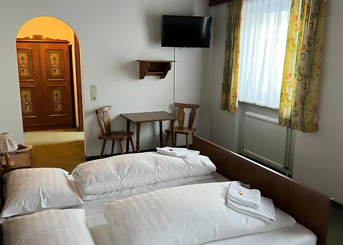 Haus Alpina By Chatel Reizen Bed and breakfast *